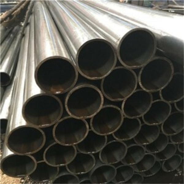 對蘭州無縫鋼管進(jìn)行水壓試驗(yàn)對表面質(zhì)量的要求