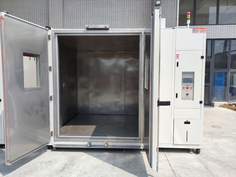 建筑門窗耐候性能試驗(yàn)裝置(圖1) 建筑門窗耐候性能試驗(yàn)裝置(圖1)